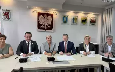 Podpisanie um&oacute;w w ramach konkursu &bdquo;Granty Sołeckie 2025&rdquo;! 6