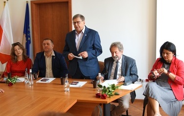 37 hon odz zlo