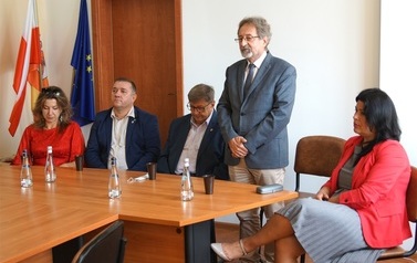 25 hon odz zlo