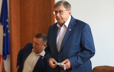 8 hon odz zlo