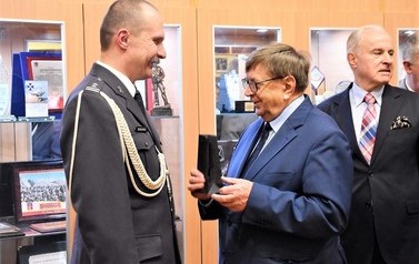 UDZIAŁ W UROCZYSTYM PRZEKAZANIU OBOWIĄZK&Oacute;W DOW&Oacute;DCY 36 DR OP.