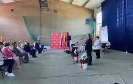 Dziś w Szkole Podstawowej nr 4 odbyły się obchody 35-lecia Samorządu Terytorialnego! 1