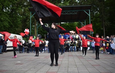 Zdjęcie do "Nie ma jak u Mamy" - Festyn z okazji Dnia Matki | Relacja